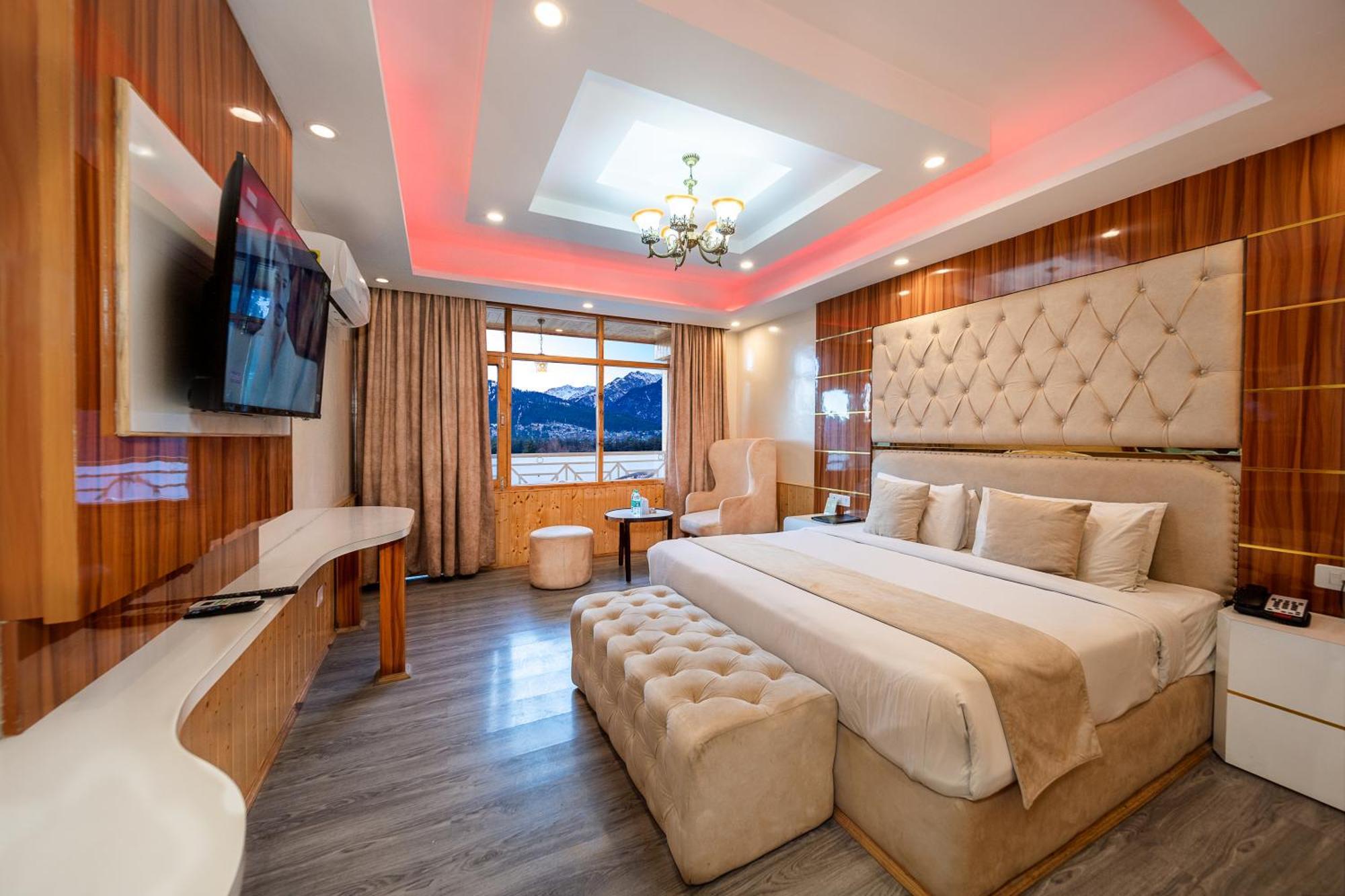 Hill River Resort By West Western Manāli Exteriér fotografie